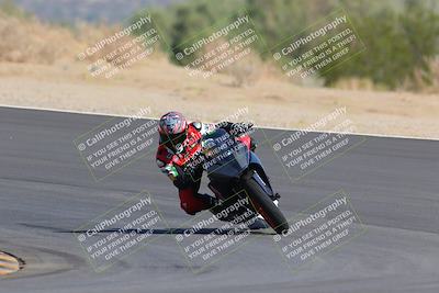 media/Oct-03-2022-Moto Forza (Mon) [[5f077a3730]]/Intermediate Group/Session 2 (Turn 10)/